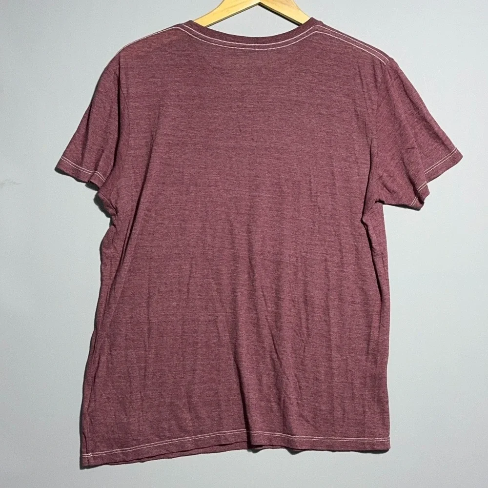True Religion Graphic T Shirt Mens‎ Size Large Heather Maroon Sportswear